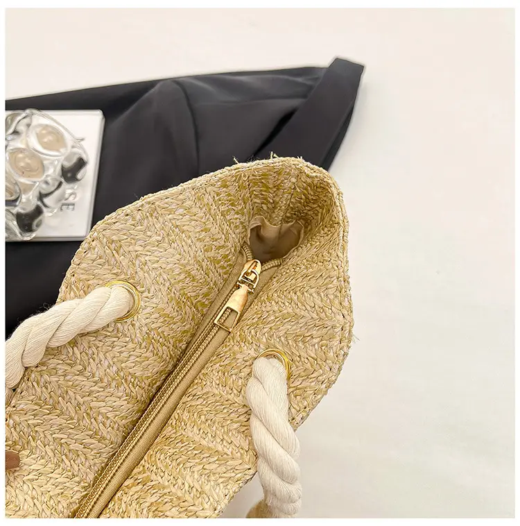 Straw Woven Shoulder Bag Large Capacity Women — feature 47