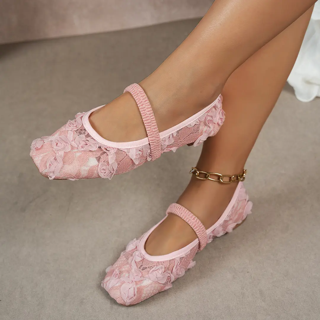 Mesh Breathable Women's Large Size Shoes 2025 Summer New Korean Style Casual Flats Outer Wear Soft Sole Sweet Style — feature 5