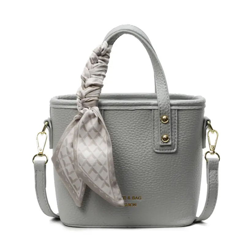 Pink Textured Shoulder Bag for Women 2025 - Image 5