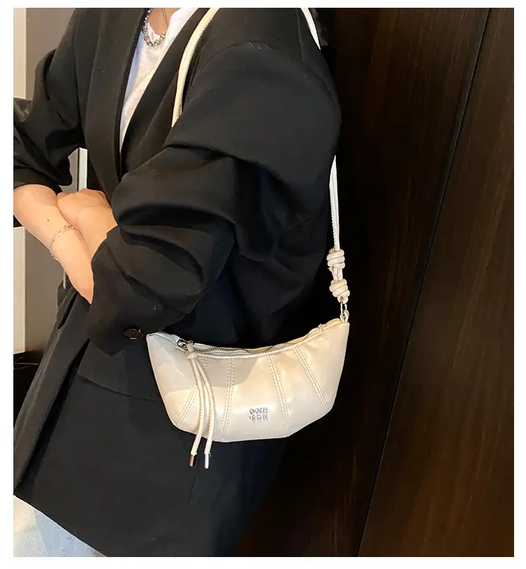 Korean Style Women's Tan Shoulder Bag 2026 New — feature 1