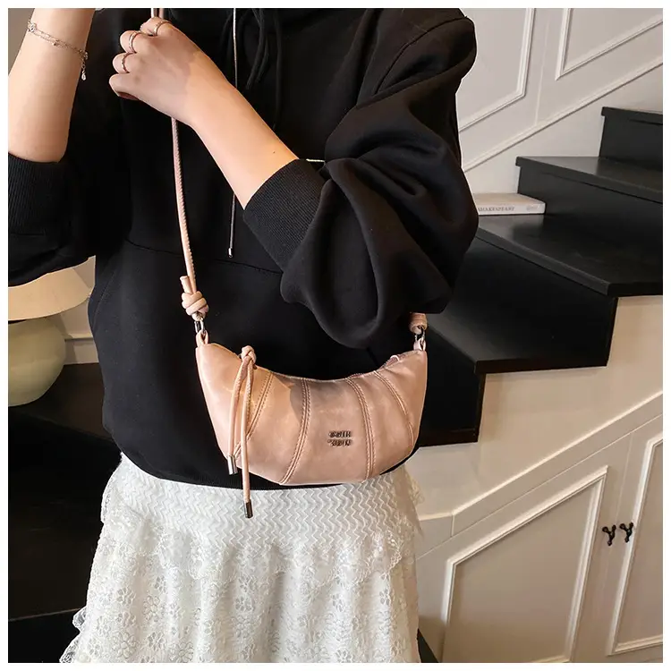 Korean Style Women's Tan Shoulder Bag 2026 New — feature 16