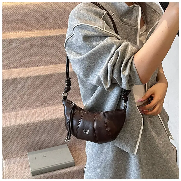 Korean Style Women's Tan Shoulder Bag 2026 New — feature 26