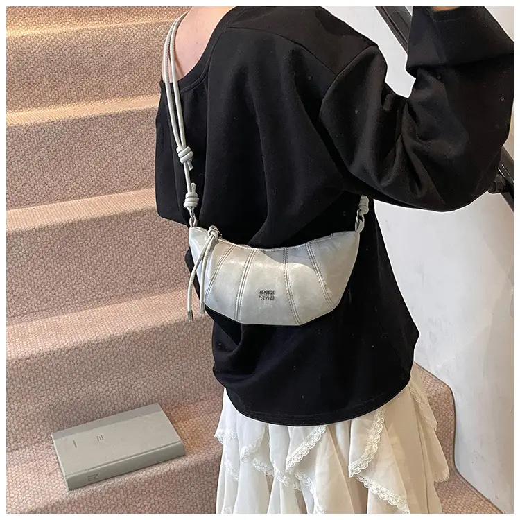 Korean Style Women's Tan Shoulder Bag 2026 New — feature 34