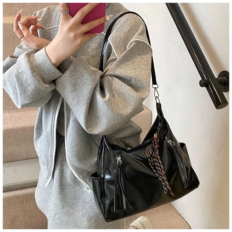 Women's Brown Leather Shoulder Crossbody Bag 2025 — feature 16