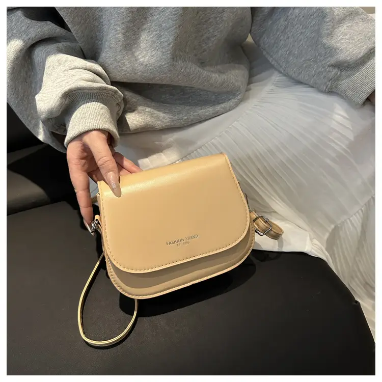 White Square Shoulder Bag for Women 2025 Summer — feature 16
