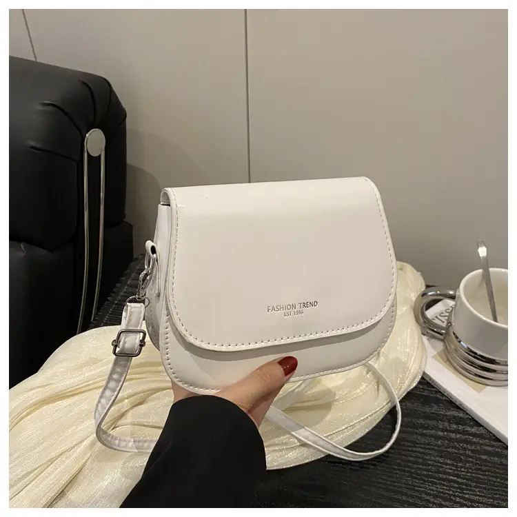 White Square Shoulder Bag for Women 2025 Summer — feature 26