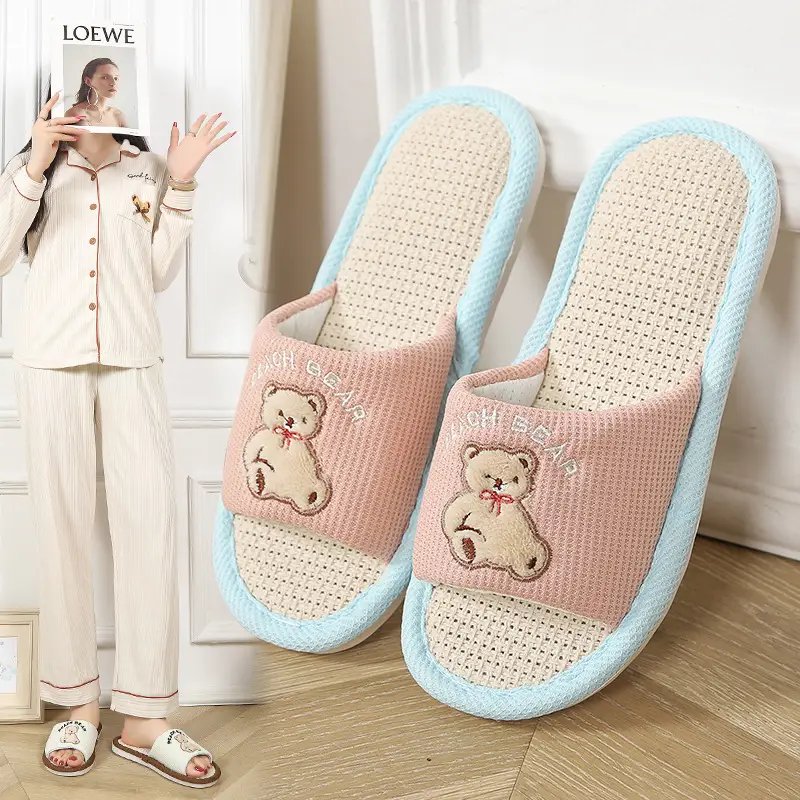Summer Cartoon Linen Slippers for Men, Spring & Fall Home Indoor Non-Slip Four-Season Cute Bear Cotton and Linen Slippers for Women