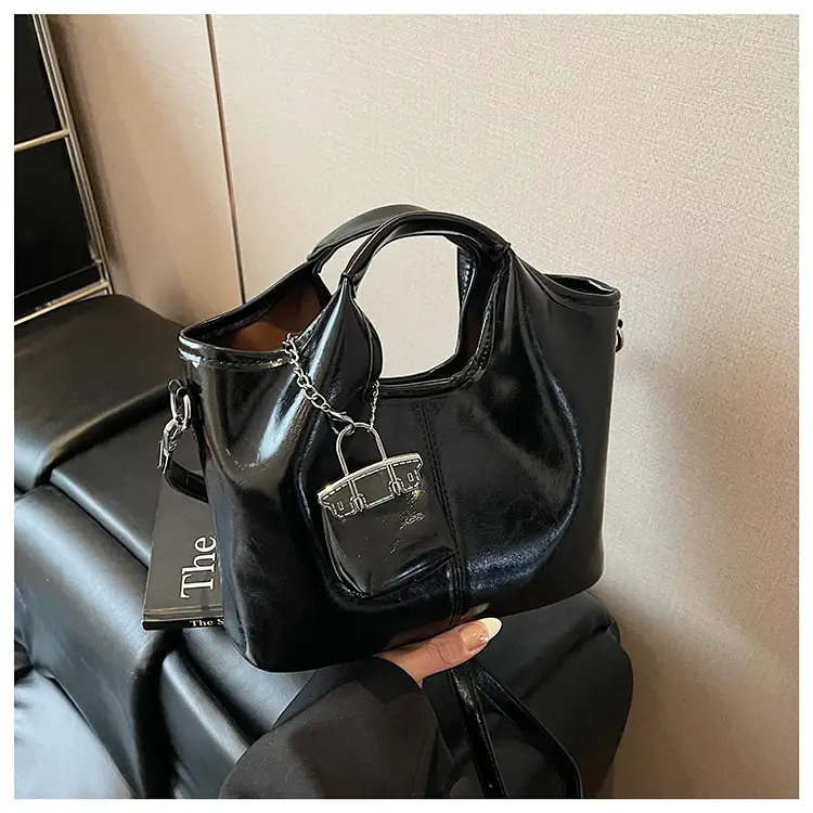 Black Crossbody Tote Bag with Chain for Women