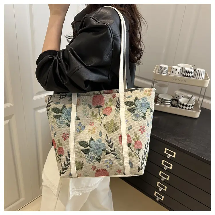 Women Floral Print Shoulder Bag 2025 New Commuter — feature 17