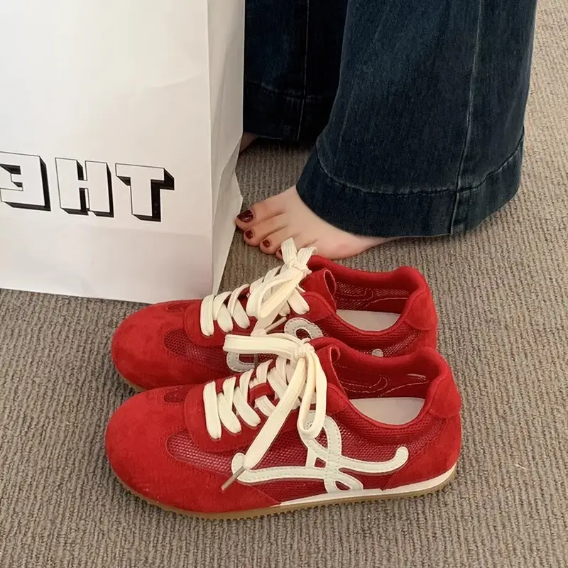 Popular Breathable Mesh Moral Training Shoes, White Women's Shoes, Women's 2025 Summer New Versatile Casual Sports Shoes - Image 3