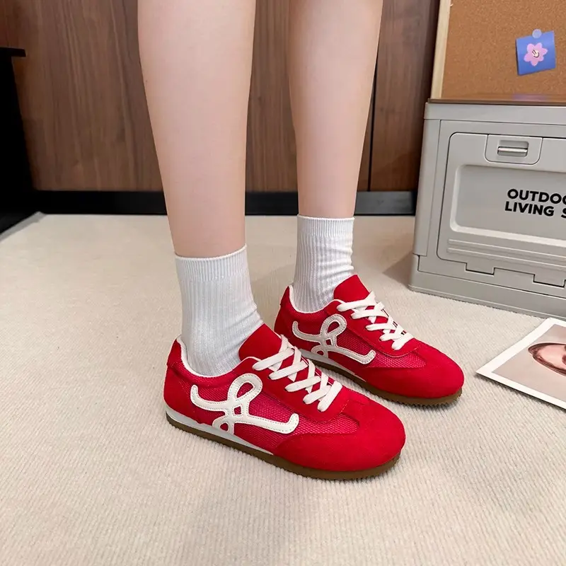 Women White Logo Casual Sneakers 2025 - Image 6