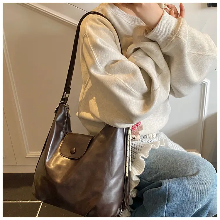 Women's Beige Retro Shoulder Tote Bag with Doll Decor — feature 28