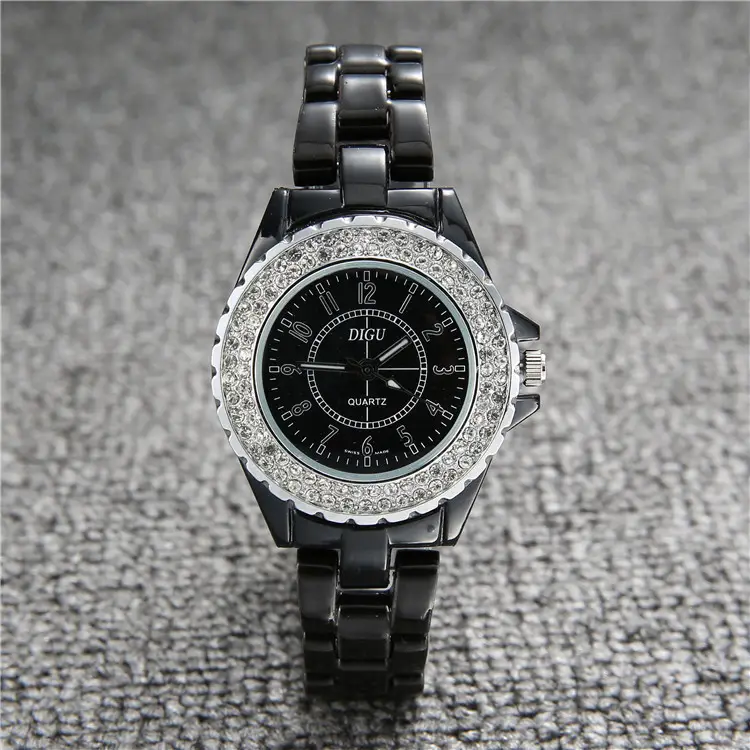Black Ceramic Luminous Women's Quartz Watch - Image 3
