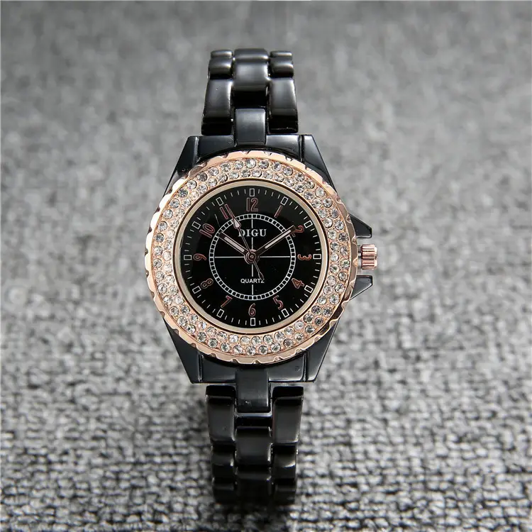 Black Ceramic Luminous Women's Quartz Watch - Image 4
