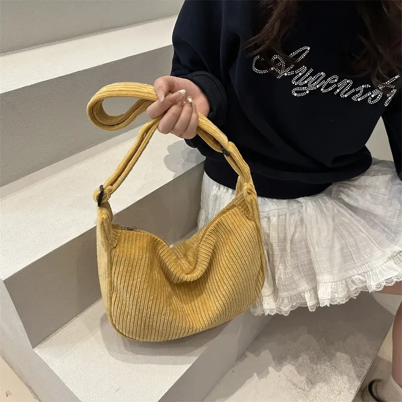 Women's Light Green Knitted Crossbody Bag with Artistic Chain - Image 11