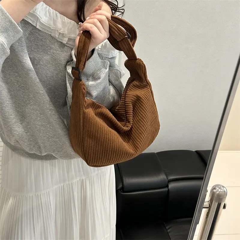 Women's Light Green Knitted Crossbody Bag with Artistic Chain — feature 42
