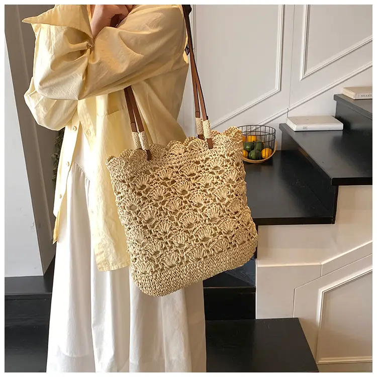 Handmade Woven Straw Bag for Women Holiday Beach Use — feature 15
