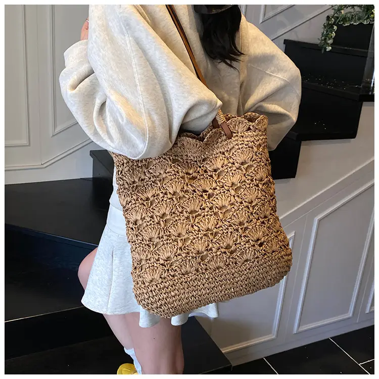 Handmade Woven Straw Bag for Women Holiday Beach Use — feature 17