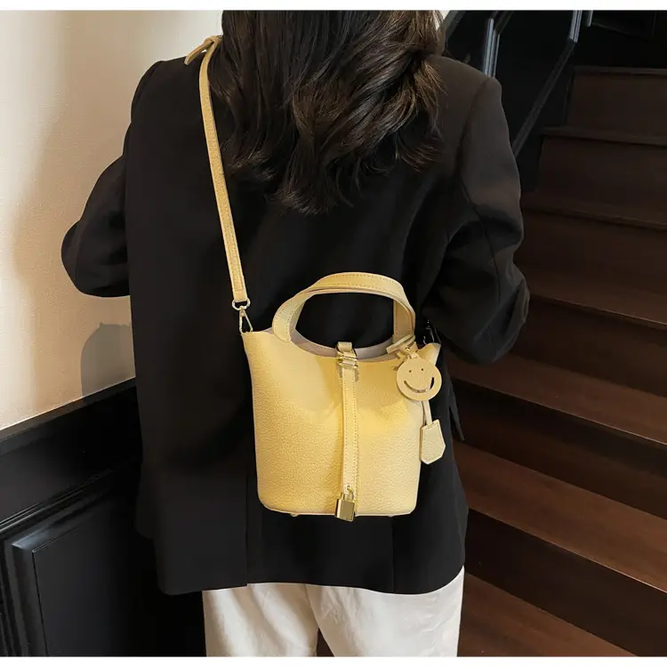Women's Retro Satchel Bag Beige Gold Accents — feature 20