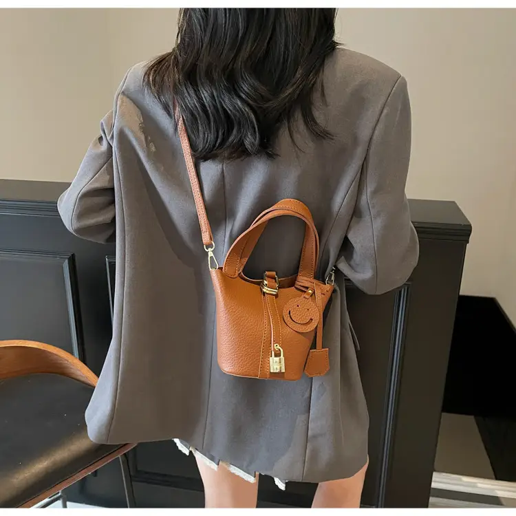 Women's Retro Satchel Bag Beige Gold Accents — feature 7