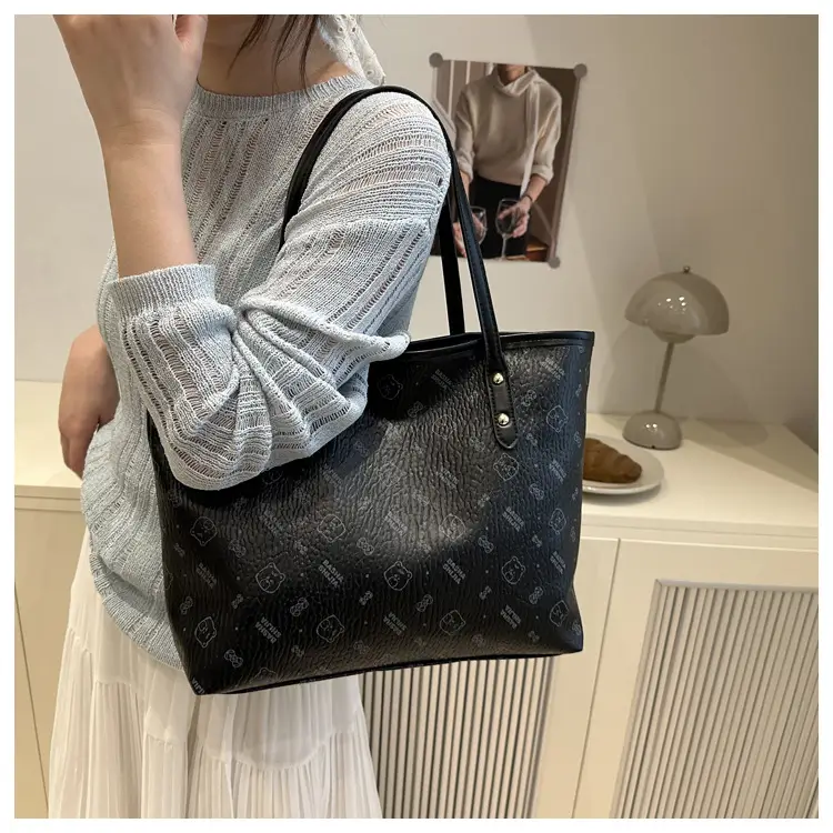 Large Capacity Printed Armpit Bag for Women — feature 19