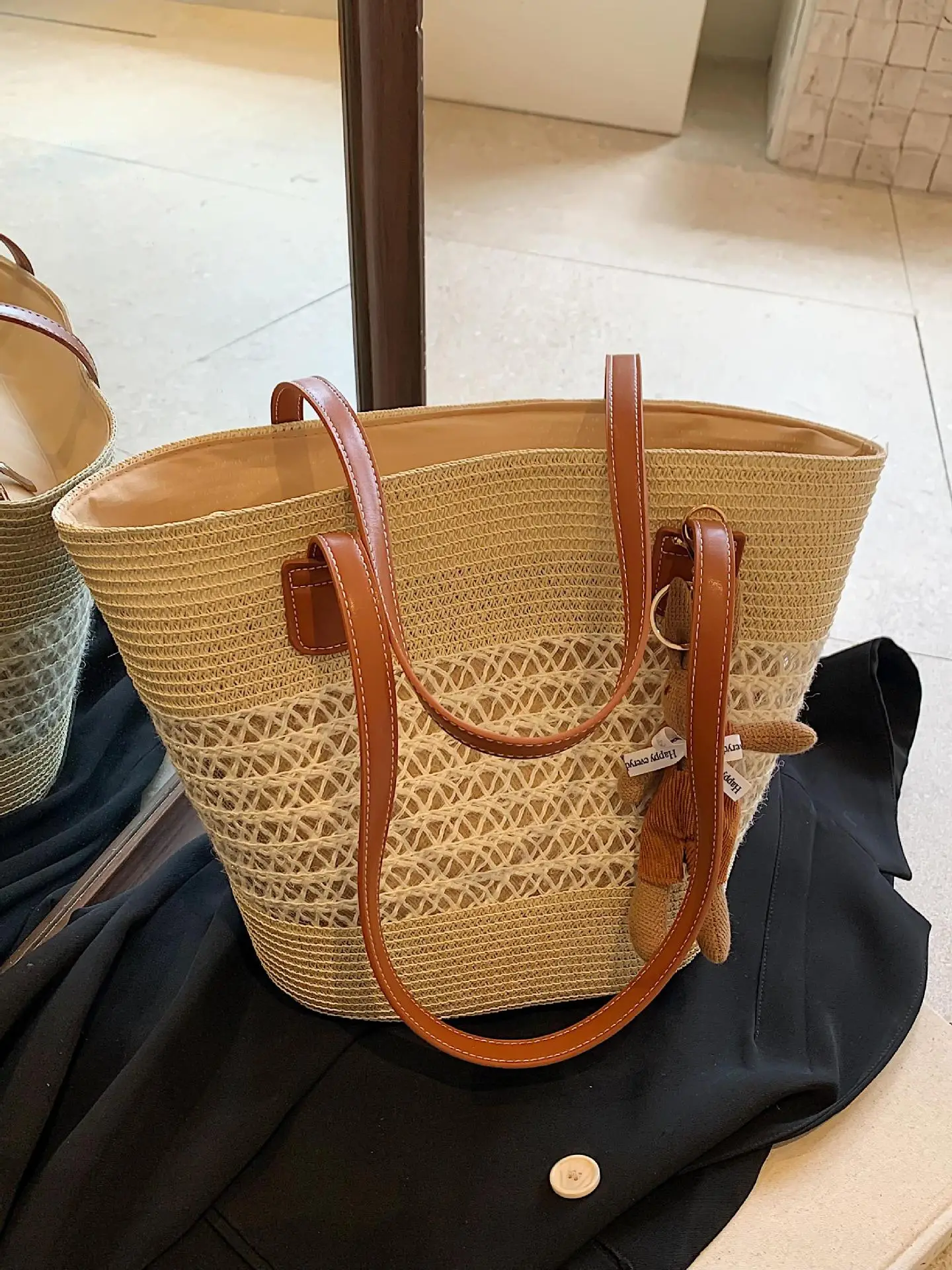 Women Beach Straw Shoulder Bag 2026 New Style