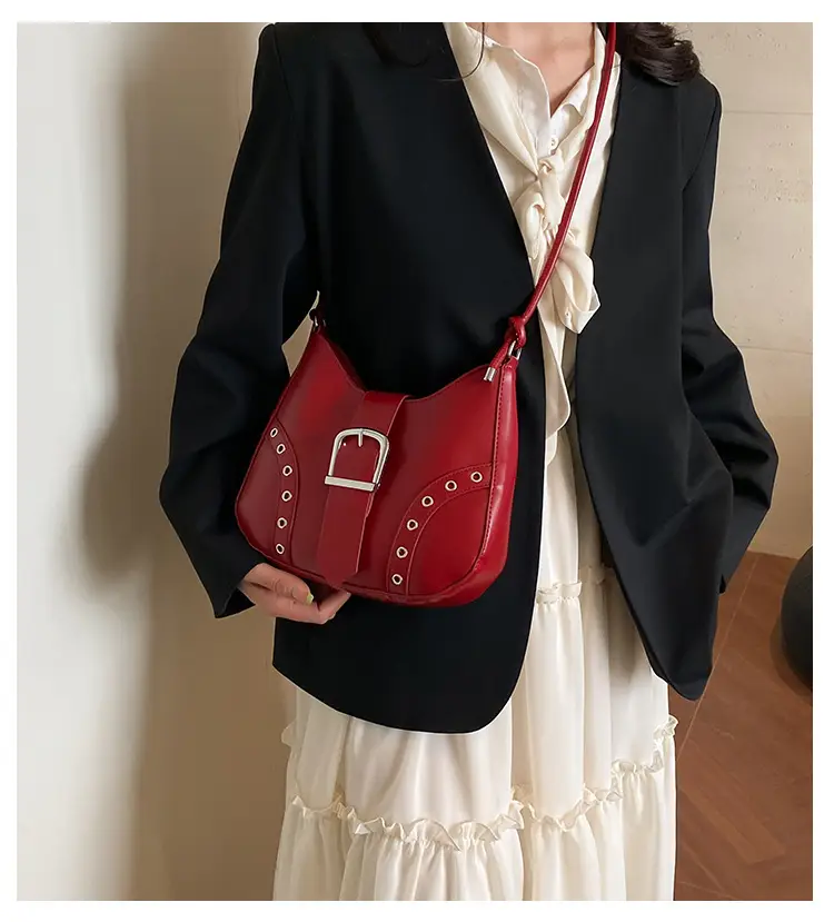Black Korean Style Shoulder Bag with Crossbody Strap — feature 2