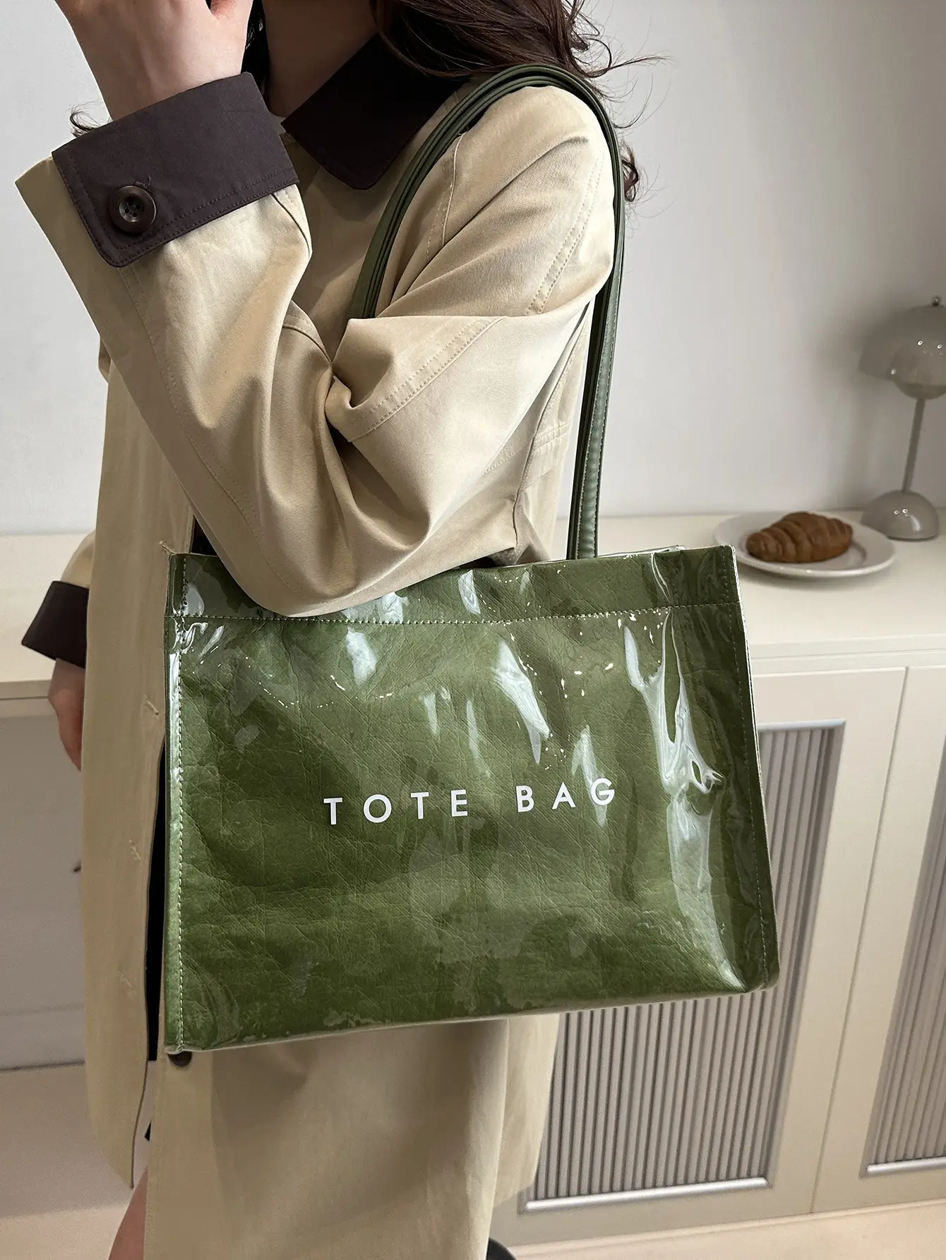 Green Waterproof Shoulder Bag for Women 2025 — feature 3