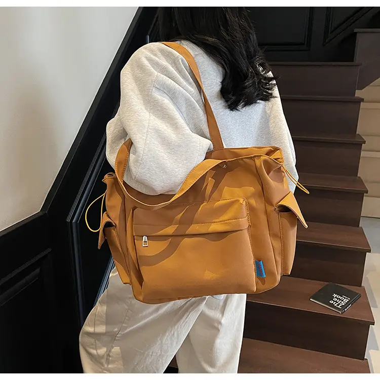 Women Cross-Border Large Capacity Tan Tote Bag 2025 — feature 15