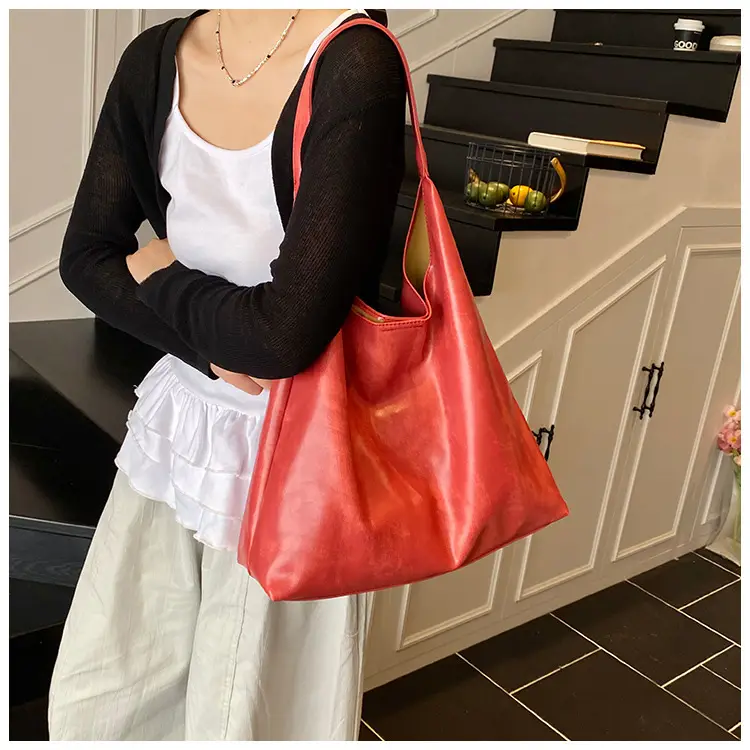 2025 New Maillard Tote Bag Large Capacity Stylish Shoulder Bag — feature 16