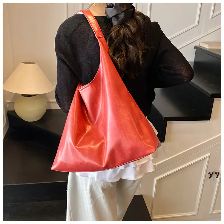 2025 New Maillard Tote Bag Large Capacity Stylish Shoulder Bag — feature 17
