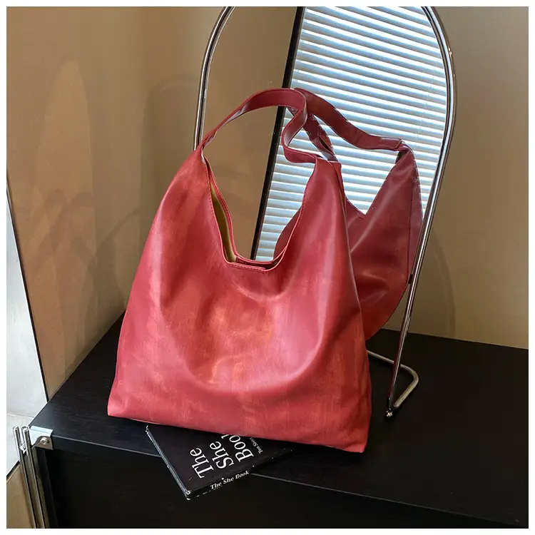 2025 New Maillard Tote Bag Large Capacity Stylish Shoulder Bag — feature 29