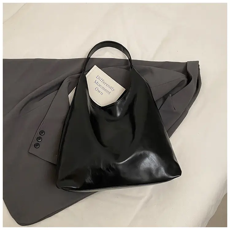 2025 New Maillard Tote Bag Large Capacity Stylish Shoulder Bag - Image 4