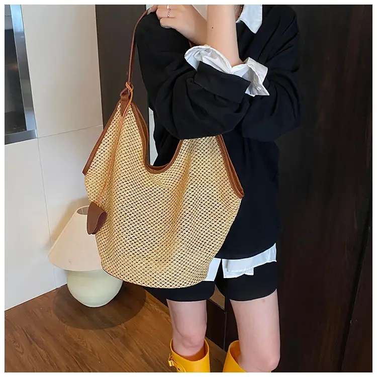 Women Woven Straw Shoulder Bag Summer 2025 — feature 17