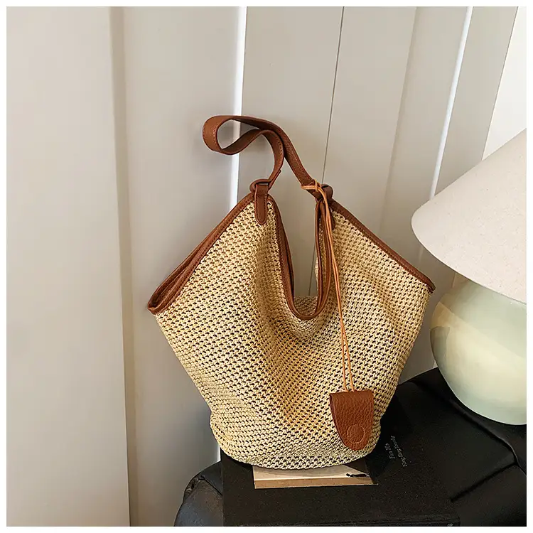 Women Woven Straw Shoulder Bag Summer 2025 — feature 18