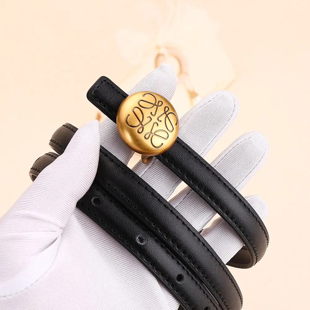 Women's White Leather Belt with Gold Buckle - Image 9