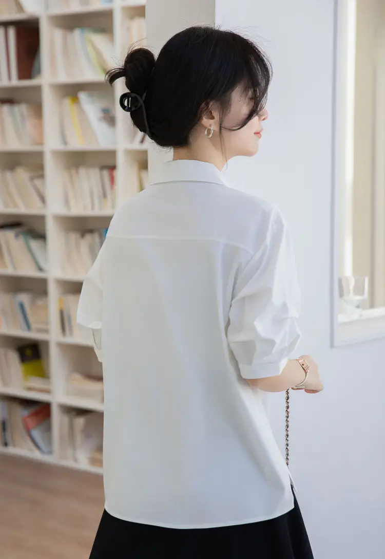 White Shirt Women's 2025 Summer New Casual Loose Professional French Niche Top V-Neck Short-Sleeved Shirt — feature 23