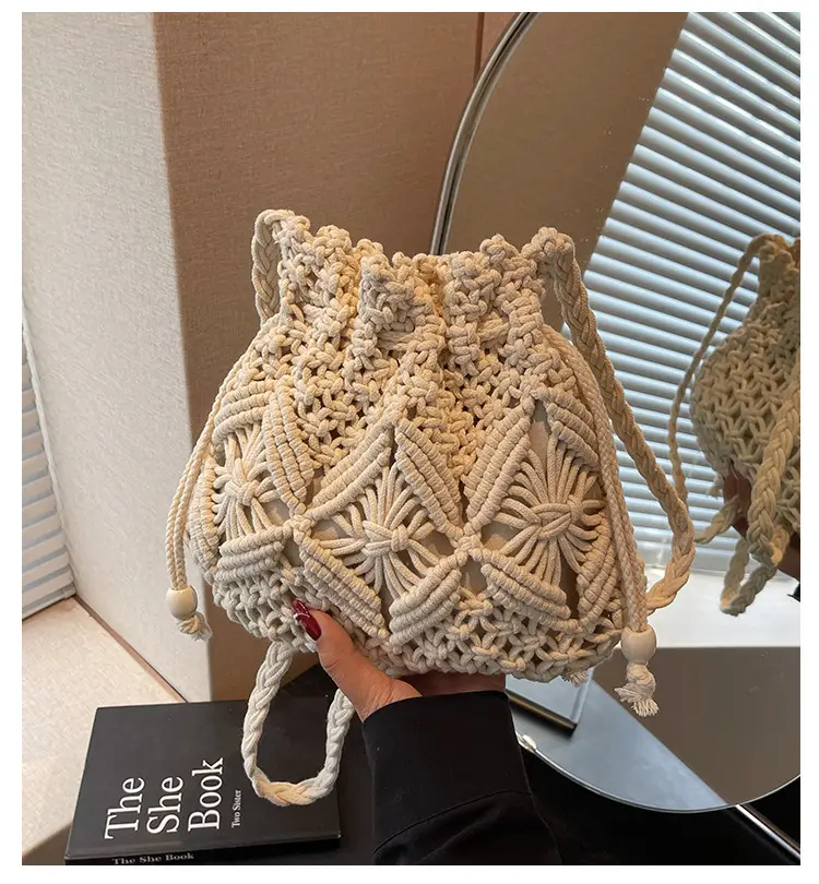Woven Shoulder Crossbody Bag for Women Summer Travel — feature 2