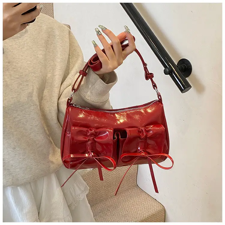 Feminine Silver Crossbody Bag Large Capacity Summer Fashion — feature 12