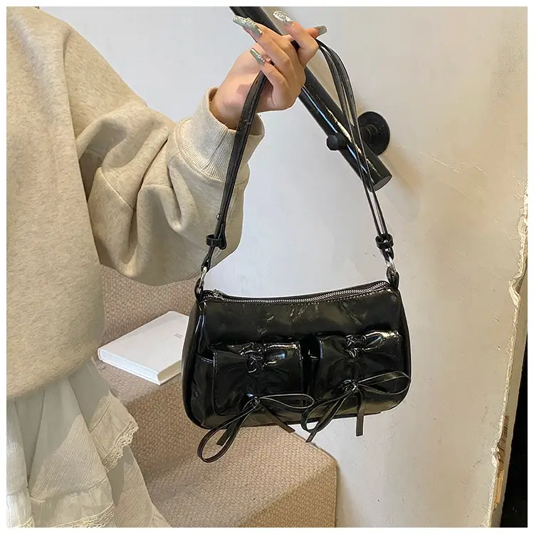 Feminine Silver Crossbody Bag Large Capacity Summer Fashion — feature 15