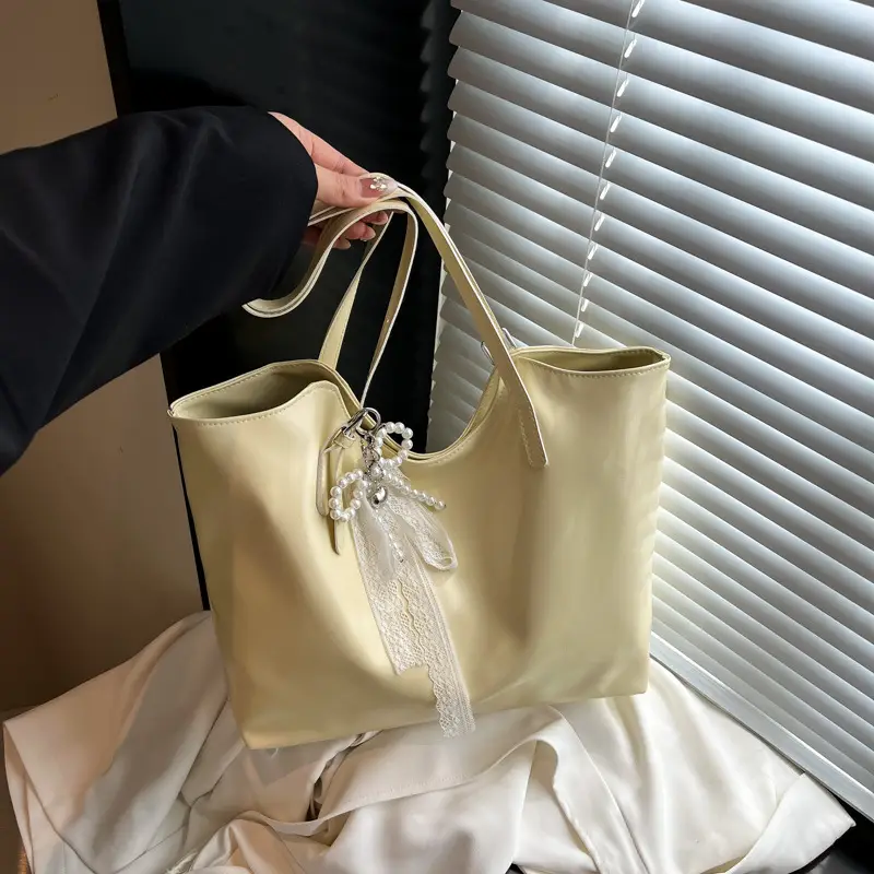 Large Capacity Beige Women's Shoulder Bag with Tassel
