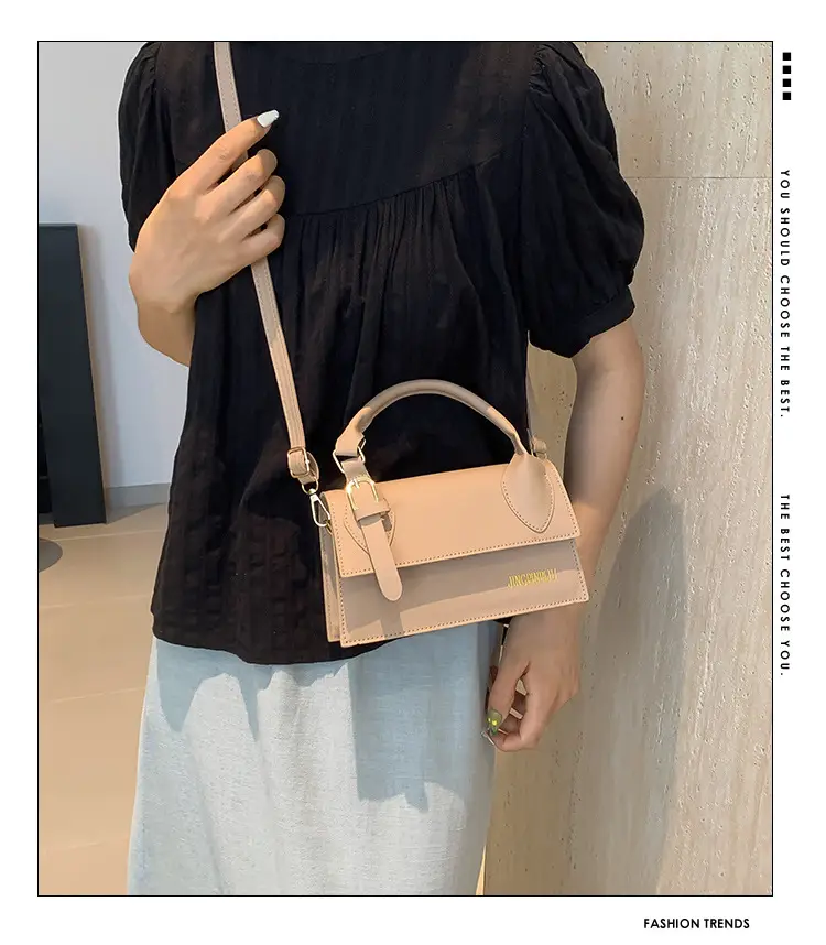 Trendy Silver Square Shoulder Bag for Women — feature 1