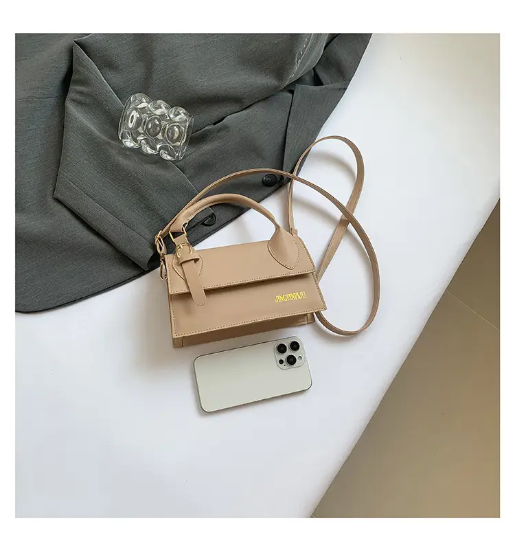 Trendy Silver Square Shoulder Bag for Women — feature 30