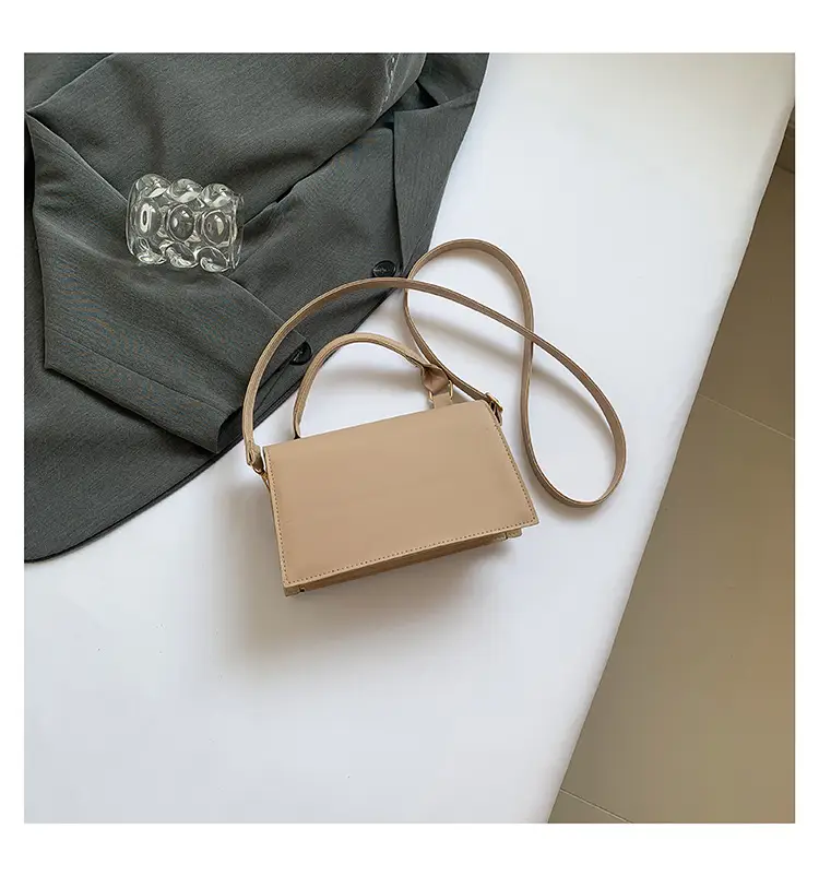 Trendy Silver Square Shoulder Bag for Women — feature 31