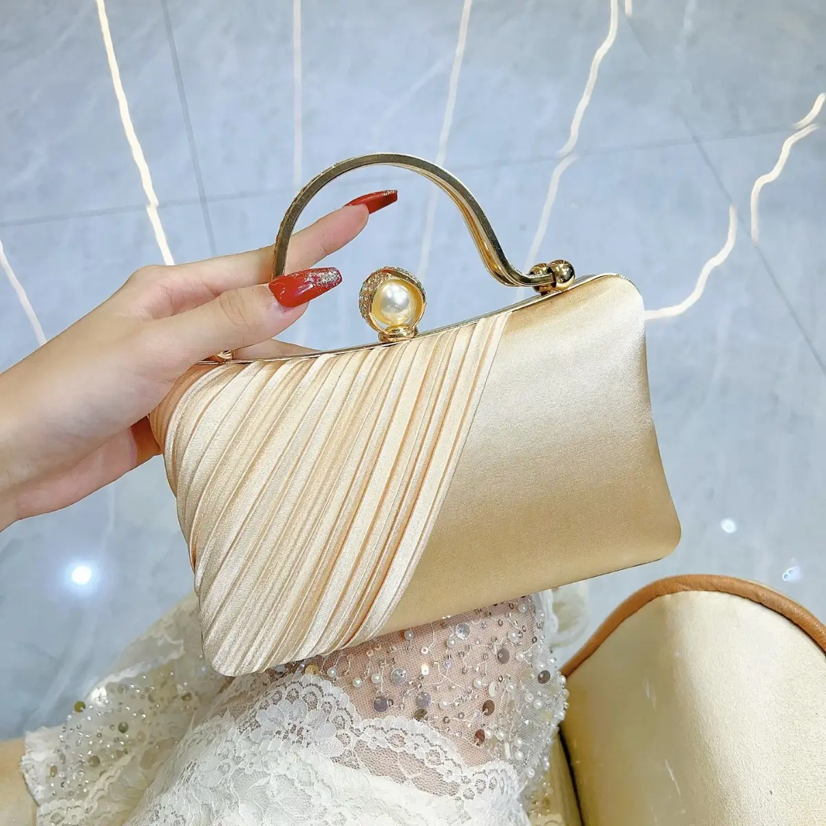 White Ribbon Celebrity Clutch Bag for Women - Image 3