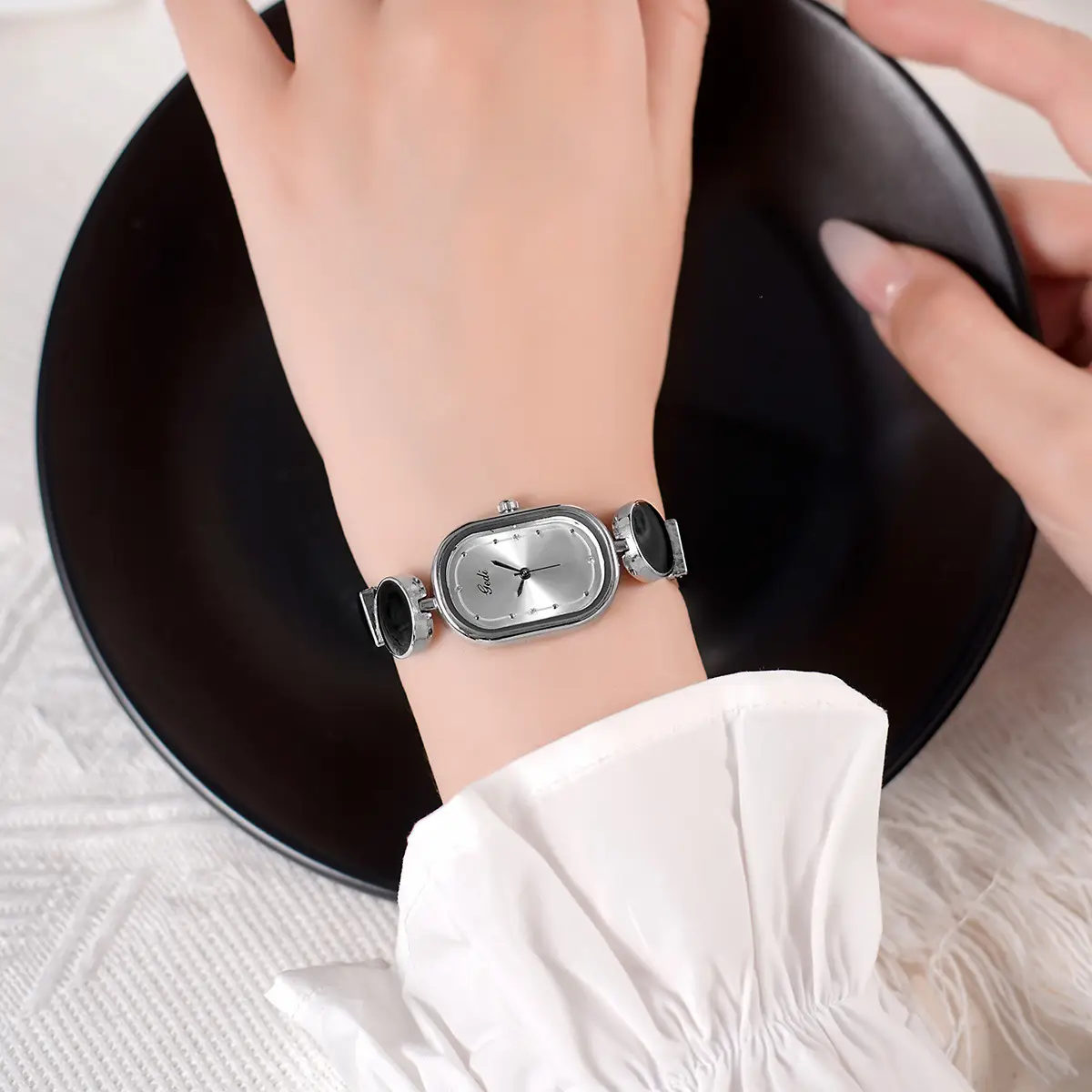 Goldie Irregular Oval Quartz Watch for Women