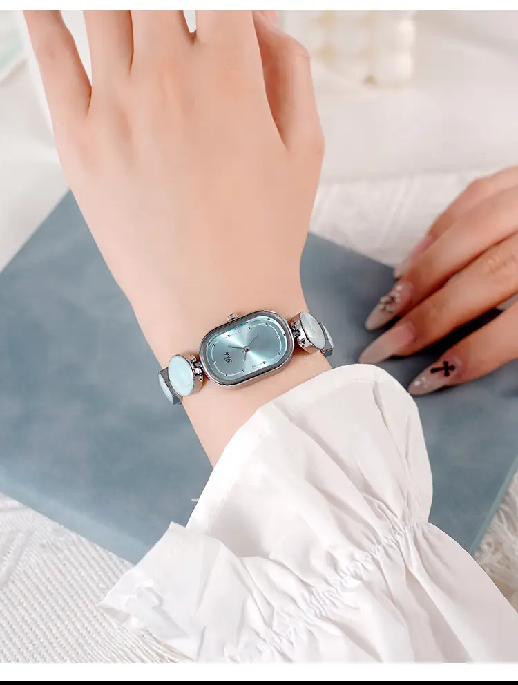 Goldie Irregular Oval Quartz Watch for Women — feature 21