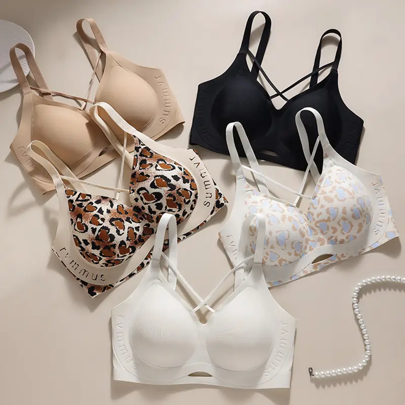 Sexy Leopard Print Intimates Women's Fixed Cup All-In-One No Rims Large Size No Rims Breast-Retracting Anti-Sagging Bra