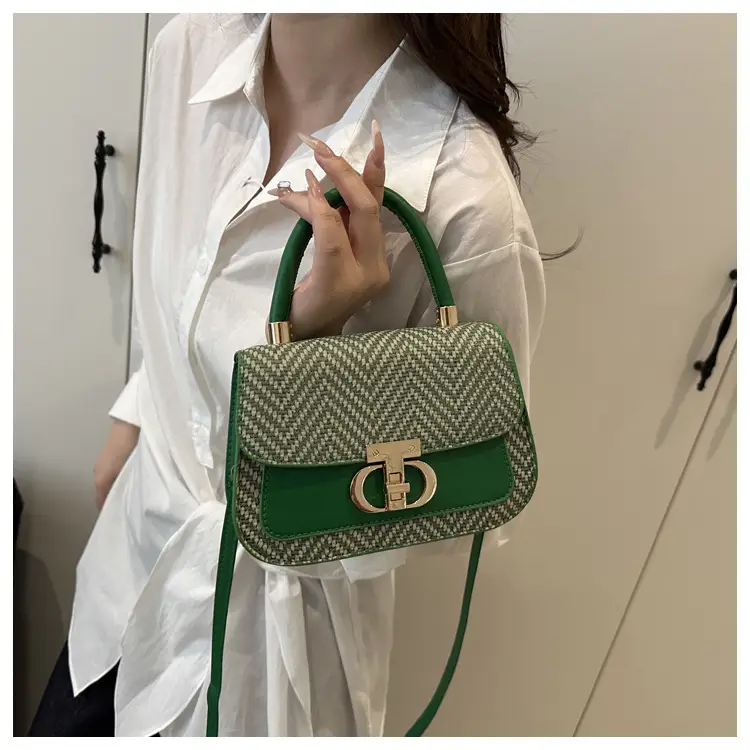 Retro Printed Crossbody Bag Black 2025 — feature 21