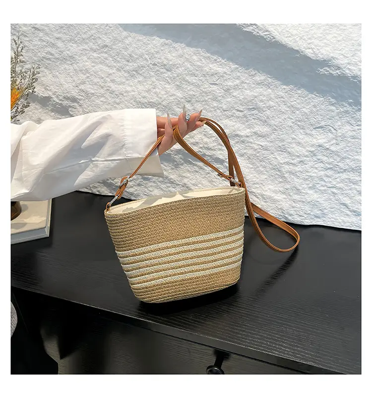 Women Straw Bucket Bag Large Capacity Shoulder Crossbody — feature 14